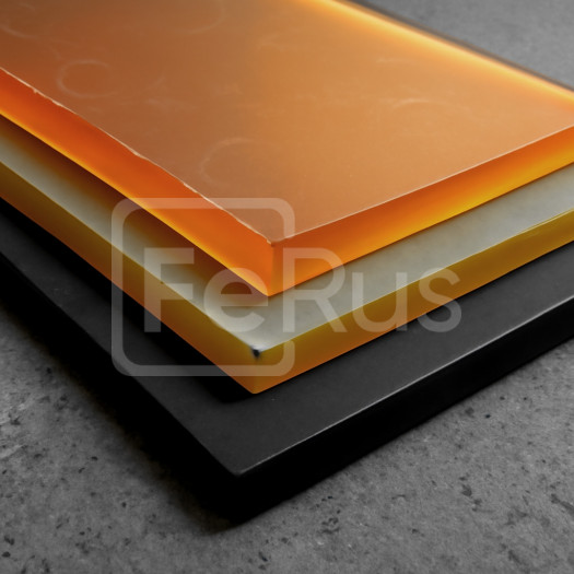 Плита капролон маслонаполненный 30х1000х2000 мм ПА-6 ТУ 2224-001-78534599-2006 зеленый